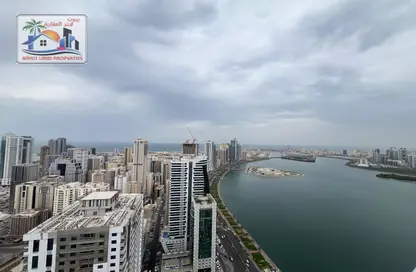 Penthouse - 4 Bedrooms - 5 Bathrooms for rent in Ameer Bu Khamseen Tower - Al Majaz 3 - Al Majaz - Sharjah