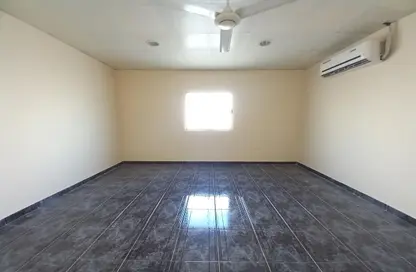 Apartment - 1 Bedroom - 1 Bathroom for rent in Al Jazzat - Al Riqqa - Sharjah