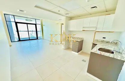 Apartment - 1 Bedroom - 2 Bathrooms for rent in Central Park Tower - Jumeirah Village Circle - Dubai