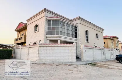 Villa - 5 Bedrooms - 7 Bathrooms for sale in Al Mowaihat 2 - Al Mowaihat - Ajman