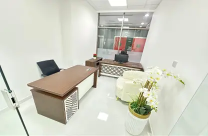 Business Centre - Studio - 1 Bathroom for rent in Red Avenue - Al Garhoud - Dubai