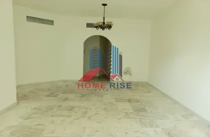 Apartment - 3 Bedrooms - 3 Bathrooms for rent in New Al Taawun Road - Al Taawun - Sharjah