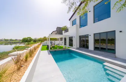 Villa - 5 Bedrooms - 6 Bathrooms for sale in Sienna Lakes - Fire - Jumeirah Golf Estates - Dubai