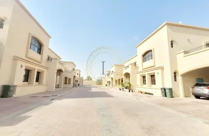 Villa - 4 Bedrooms - 6 Bathrooms for rent in Al Mnaizlah - Falaj Hazzaa - Al Ain