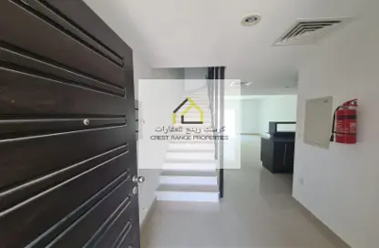 Villa - 3 Bedrooms - 4 Bathrooms for rent in Desert Style - Al Reef Villas - Al Reef - Abu Dhabi