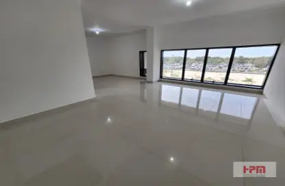 Apartment - 2 Bedrooms - 4 Bathrooms for rent in Corniche Road - Abu Dhabi