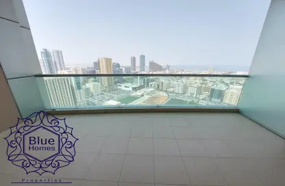 Apartment - 4 Bedrooms - 6 Bathrooms for rent in Al Maha Tower - Al Majaz - Sharjah