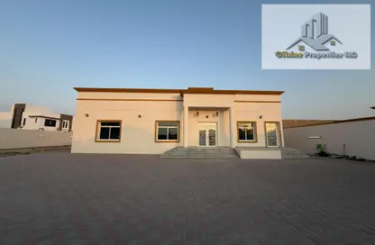 Villa - 4 Bedrooms - 5 Bathrooms for rent in Al Khawaneej 2 - Al Khawaneej - Dubai