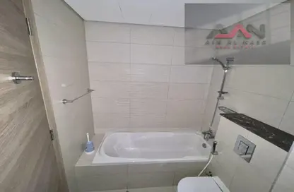 Apartment - 1 Bathroom for rent in Al Multaqa Avenue - Mirdif Hills - Mirdif - Dubai