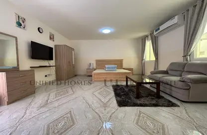 Apartment - 1 Bathroom for rent in Khalifa City A Villas - Khalifa City A - Khalifa City - Abu Dhabi