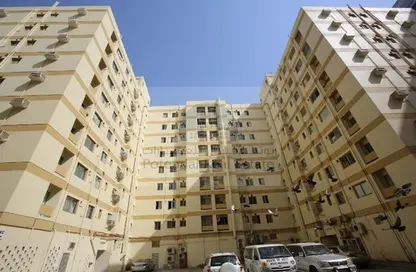 Apartment - 2 Bedrooms - 2 Bathrooms for rent in Al Telal Building - Al Majaz 2 - Al Majaz - Sharjah