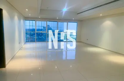 Apartment - 3 Bedrooms - 5 Bathrooms for rent in Sheikha Salama Tower - Khalidiya Street - Al Khalidiya - Abu Dhabi