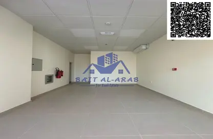 Apartment - 2 Bedrooms - 3 Bathrooms for rent in Al Jurf Industrial 1 - Al Jurf Industrial - Ajman