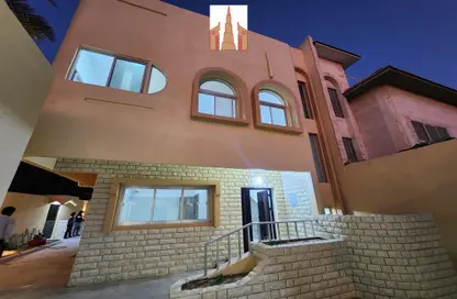 Villa - 4 Bedrooms - 4 Bathrooms for rent in Al Ghafia - Al Riqqa - Sharjah