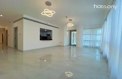 Apartment - 3 Bedrooms - 5 Bathrooms for rent in La Riviera - Dubai Marina - Dubai