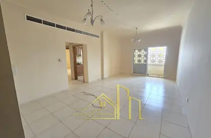 Apartment - 2 Bedrooms - 2 Bathrooms for rent in Al Mahatta - Al Qasimia - Sharjah