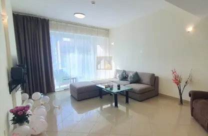 Apartment - 1 Bedroom - 2 Bathrooms for sale in Hub Canal 1 - Hub-Golf Towers - Dubai Sports City - Dubai