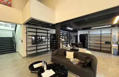 Warehouse - Studio - 2 Bathrooms for rent in Al Quoz 3 - Al Quoz - Dubai