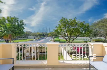 Villa - 3 Bedrooms - 4 Bathrooms for sale in Maeen 2 - Maeen - The Lakes - Dubai