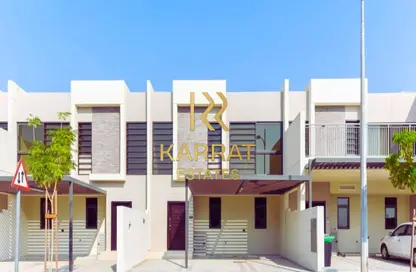 Townhouse - 3 Bedrooms - 5 Bathrooms for rent in Zinnia - Damac Hills 2 - Dubai