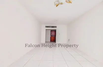 Apartment - 2 Bedrooms - 2 Bathrooms for rent in Dar Al Majaz - Jamal Abdul Nasser Street - Al Majaz - Sharjah