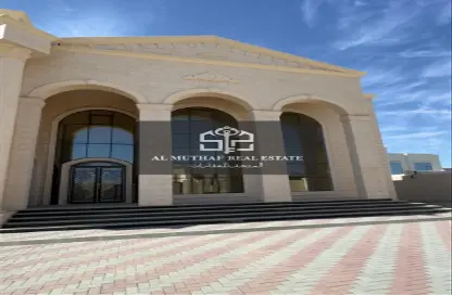 Villa - 5 Bedrooms - 7 Bathrooms for sale in Al Dhahir - Al Ain