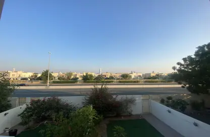 Villa - 2 Bedrooms - 2 Bathrooms for rent in Springs 3 - The Springs - Dubai