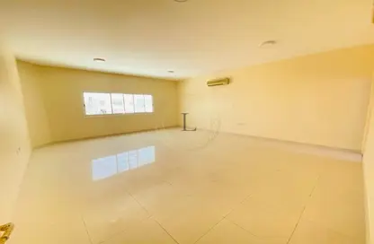 Apartment - 3 Bedrooms - 3 Bathrooms for rent in Al Zaafaran - Al Khabisi - Al Ain