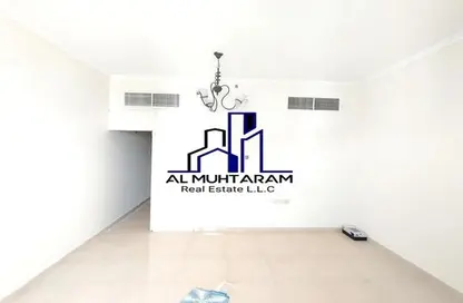 Apartment - 1 Bathroom for rent in Muwaileh 29 Building - Muwaileh - Sharjah