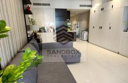 Apartment - Studio - 1 Bathroom for sale in Upper Crest - Downtown Dubai - Dubai