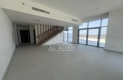 Duplex - 3 Bedrooms - 4 Bathrooms for rent in Najmat Abu Dhabi - Al Reem Island - Abu Dhabi