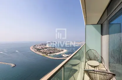 Apartment - 1 Bedroom - 1 Bathroom for sale in Beach Vista - EMAAR Beachfront - Dubai Harbour - Dubai