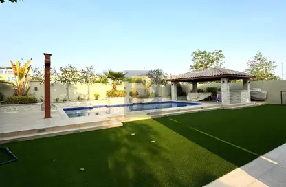 Villa - 4 Bedrooms - 5 Bathrooms for sale in Legacy Nova Villas - Jumeirah Park - Dubai