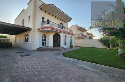 Villa - 5 Bedrooms - 5 Bathrooms for rent in Umm Suqeim 2 Villas - Umm Suqeim 2 - Umm Suqeim - Dubai