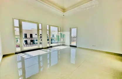 Villa - 4 Bedrooms - 5 Bathrooms for rent in Al Barsha 1 Villas - Al Barsha 1 - Al Barsha - Dubai