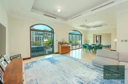 Penthouse - 3 Bedrooms - 5 Bathrooms for sale in Golden Mile 7 - Golden Mile - Palm Jumeirah - Dubai