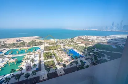 Apartment - 1 Bedroom - 2 Bathrooms for sale in Fairmont Marina Residences - The Marina - Abu Dhabi