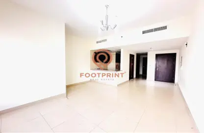 Apartment - 1 Bathroom for rent in Stadium Point - Dubai Sports City - Dubai