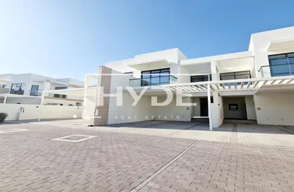 Townhouse - 3 Bedrooms - 3 Bathrooms for sale in Park Residences - DAMAC Hills - Dubai