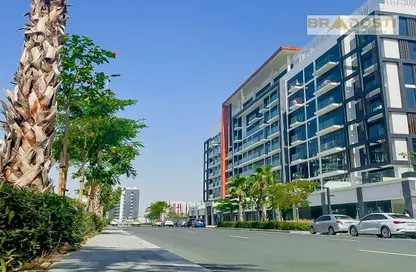 Shop - Studio - 1 Bathroom for rent in AZIZI Riviera 26 - Meydan One - Meydan - Dubai