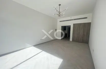 Apartment - 1 Bathroom for rent in Oxford Terraces 2 - Jumeirah Village Circle - Dubai