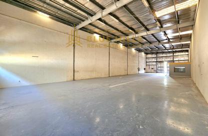 Warehouse - Studio - 1 Bathroom for rent in Al Quoz Industrial Area - Al Quoz - Dubai