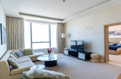 Apartment - 1 Bedroom - 2 Bathrooms for rent in The Palm Tower - Palm Jumeirah - Dubai