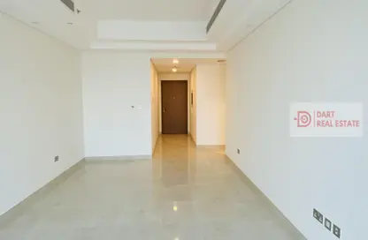 Apartment - 2 Bedrooms - 3 Bathrooms for rent in Wave tower - Corniche Road - Abu Dhabi