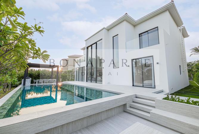 Villa - 5 Bedrooms - 6 Bathrooms for sale in Cluster 40 - Jumeirah Islands - Dubai