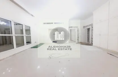 Apartment - 5 Bedrooms - 6 Bathrooms for rent in Al Bateen - Abu Dhabi