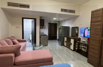 Apartment - 1 Bathroom for rent in Ajman Corniche Residences - Ajman Corniche Road - Ajman