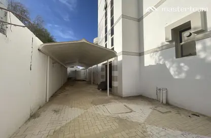 Apartment - 5 Bedrooms - 5 Bathrooms for rent in Jizat Wraigah - Al Markhaniya - Al Ain