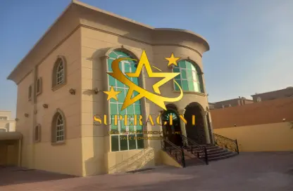 Villa - 5 Bedrooms - 7 Bathrooms for rent in Shakhbout City - Abu Dhabi