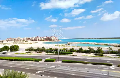 Apartment - 2 Bedrooms - 3 Bathrooms for rent in Saadiyat Beach Residences - Saadiyat Beach - Saadiyat Island - Abu Dhabi